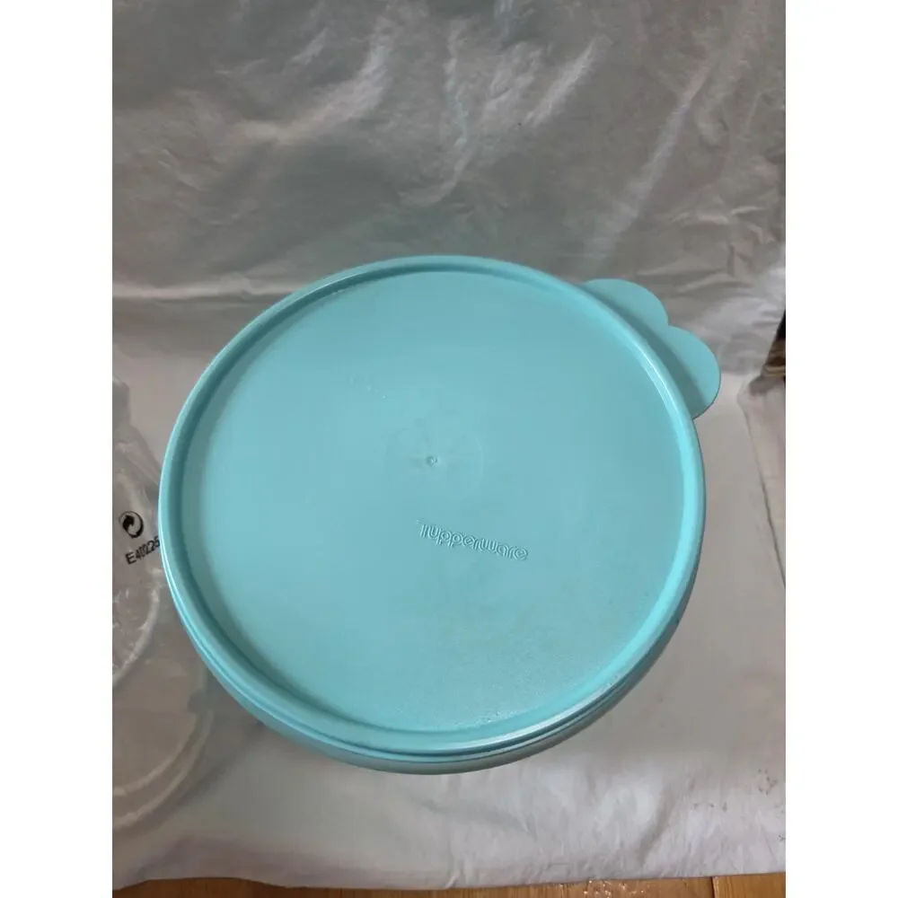 NEW Tupperware Teal stacking canister with White Carry Handle 14¼ cup 3.4 L